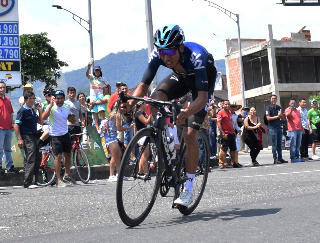 Egan confirmó su participación en el Giro de Rigo 1 Egan confirmó su participación en el Giro de Rigo A través de un video, el ciclista Egan Bernal confirmó que "quiero contarles que los estaré acompañando en el Giro de Rigo, así que espero que hayan entrenado súper bien para que se disfruten este evento".