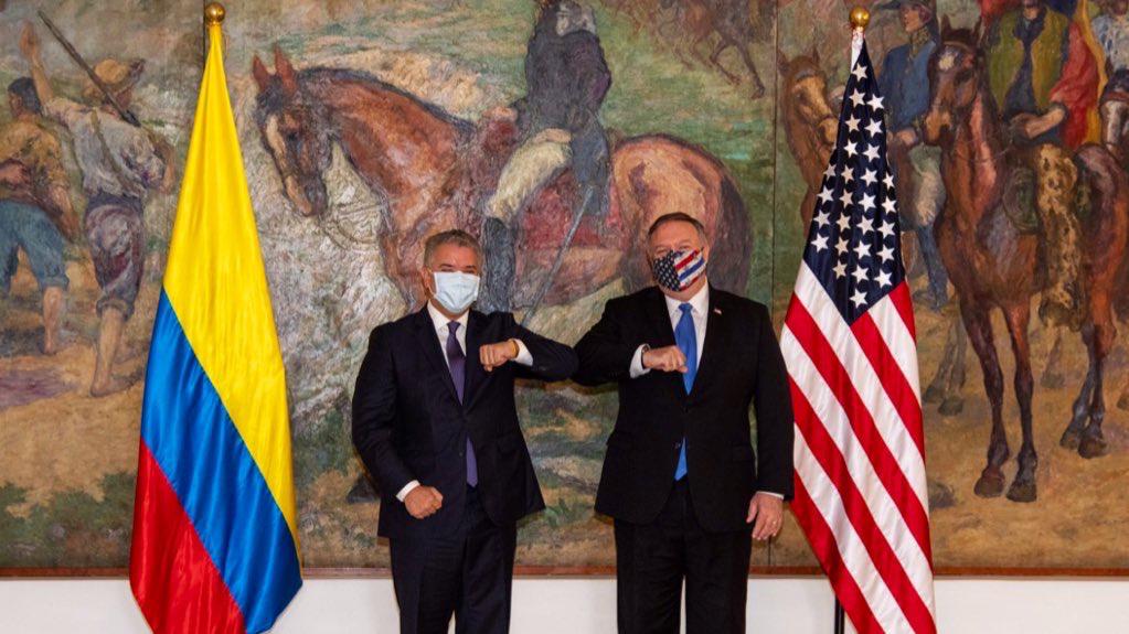 Investigan 'Síndrome de La Habana' en personal de la embajada gringa 1 Investigan 'Síndrome de La Habana' en personal de la embajada gringa El presidente de Colombia, Iván Duque, aseguró en las últimas horas en Nueva York que se tiene conocimiento de que se han registrado casos del denominado 'Síndrome de La Habana' en la embajada de Estados Unidos en Colombia, pero dejó en manos de este país las investigaciones.
