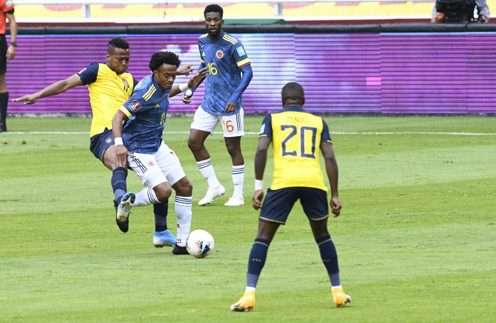 Cuadrado, Matheus y Duván titulares de Colombia ante Ecuador 1 Cuadrado, Matheus y Duván titulares de Colombia ante Ecuador Hace pocos minutos el técnico Reinaldo Rueda dio a conocer la nómina con la que la Selección Colombia enfrentará a Ecuador a las 4 de la tarde, en el Estadio Metropolitano de Barranquilla, por la jornada 12 de la Eliminatoria Suramericana al Mundial de Catar 2022.