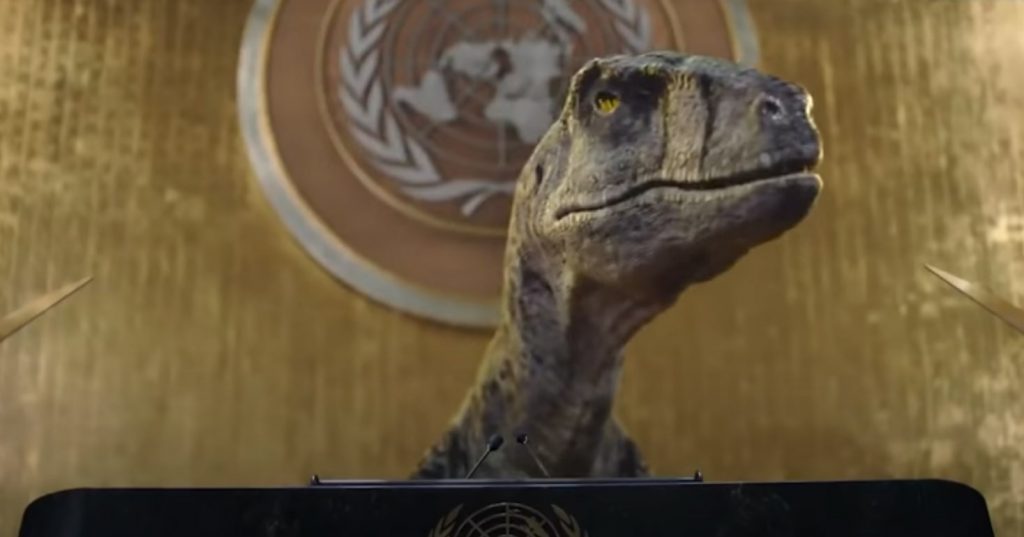 La curiosa campaña con un dinosaurio que creó la ONU 2 La curiosa campaña con un dinosaurio que creó la ONU Una gran sorpresa causó El Programa de Naciones Unidas para el Desarrollo al idear una campaña en la que usaron un dinosaurio que hablaba sobre el gasto en combustibles fósiles.