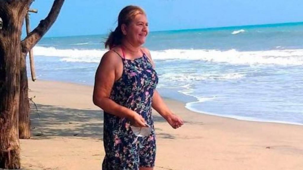 Martha Sepúlveda ya no podrá recibir la eutanasia Luego de que en julio de este año Martha Sepúlveda sufriera de parálisis en sus piernas por la Esclerosis Lateral Amiotrófica que le fue diagnosticada en 2018, inició una batalla legal para escapar de lo que llama una muerte lenta y dolorosa, esto a través de la eutanasia, un mecanismo que está despenalizado en el país desde 1997.