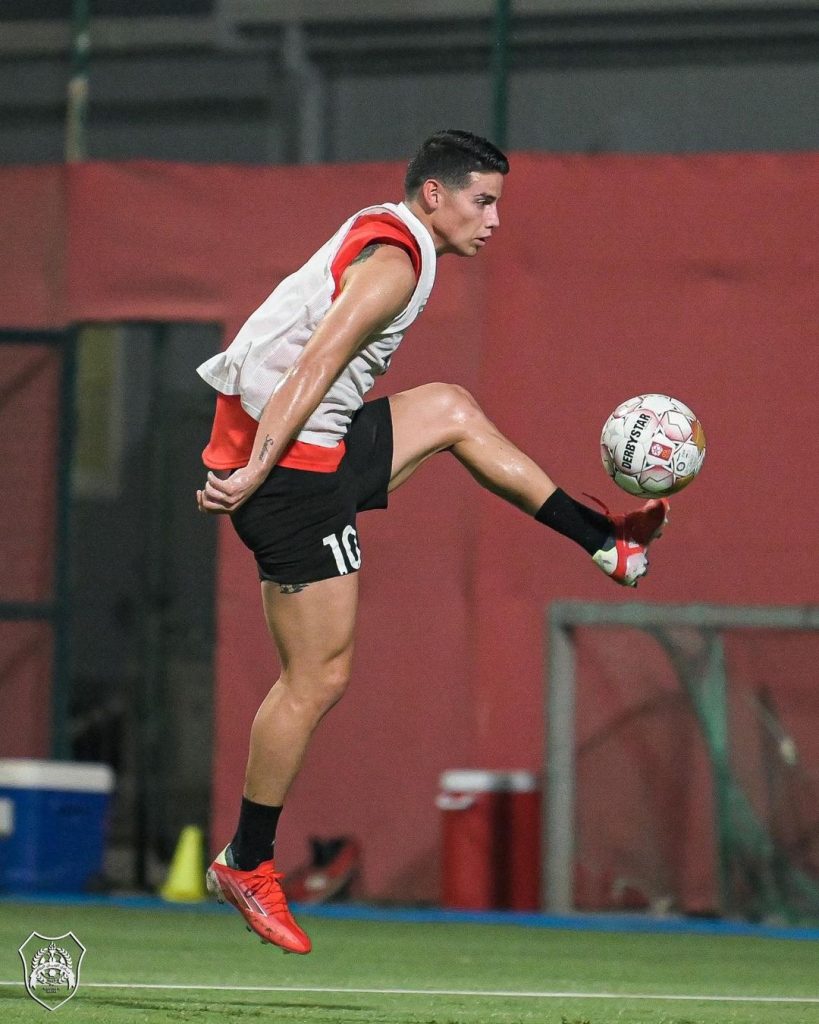 La aplicación en la que se puede ver los partidos de James A esta hora, en el Estadio&nbsp;Al Thumama de Doha, el volante colombiano James Rodríguez está jugando con el Al Rayyan la final de la Copa del Príncipe, frente al Al Saldd, un partido que seguramente a usted le gustaría ver pero no sabe cómo. Acá le contamos.