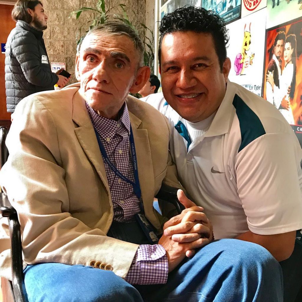 Patricia Silva visitó a 'Mandíbula' y así se ve ahora el excomediante 2 Patricia Silva visitó a 'Mandíbula' y así se ve ahora el excomediante La comediante Patricia Silva, recordada por su participación en 'Sábados felices', visitó a Marcelino Rodríguez, más conocido como 'Mandíbula', y compartió un video en sus redes sociales, donde se observa al exhumorista del legendario programa de la televisión colombiana.