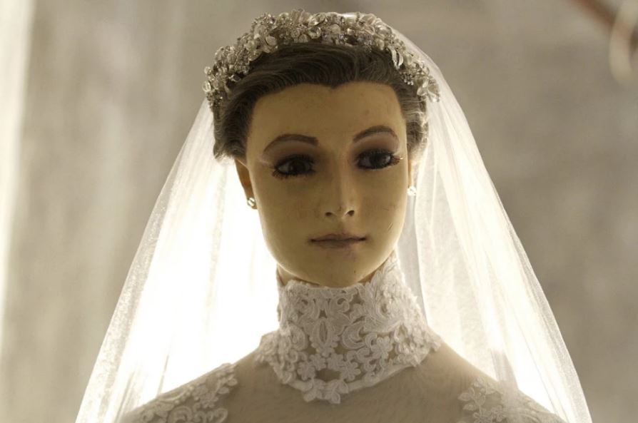 Viejo maniquí de 'La Pascualita' sería una mujer embalsamada 1 Viejo maniquí de 'La Pascualita' sería una mujer embalsamada La historia de un maniquí de 90 años en México ha acaparado la atención de los curiosos, y es que sin duda la leyenda que se oculta detrás de esta figura puede resultar tanto misteriosa como aterradora, ya que muchos aseguran que se trataría de una mujer embalsamada.