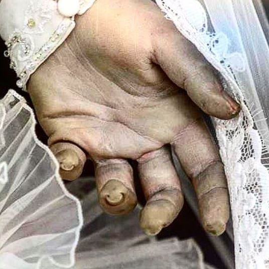 Viejo maniquí de 'La Pascualita' sería una mujer embalsamada 3 Viejo maniquí de 'La Pascualita' sería una mujer embalsamada La historia de un maniquí de 90 años en México ha acaparado la atención de los curiosos, y es que sin duda la leyenda que se oculta detrás de esta figura puede resultar tanto misteriosa como aterradora, ya que muchos aseguran que se trataría de una mujer embalsamada.