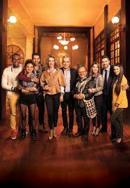 Los últimos desatinos del canal Caracol El canal Caracol ha sido en los últimos años el amo y señor del rating en la televisión colombiana. Sus programas de concursos, novelas, series y bionovelas, por lo general, calan en la audiencia, que después de mucho tiempo parecía darle la espalda a RCN y preferir todo el contenido de la competencia.