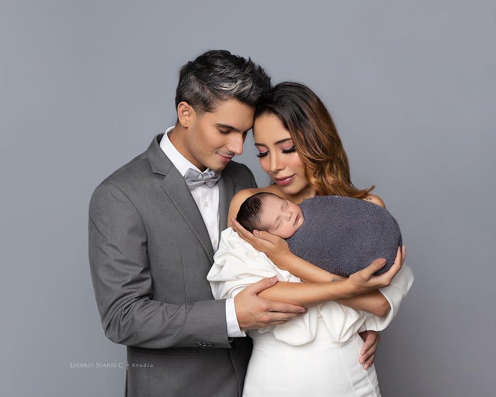 Pipe Bueno se goza su vida de papá con Máximo Si hay una etapa en la vida de Pipe Bueno que lo ha hecho sentir pleno, es esta que está disfrutando en la actualidad, donde goza de prestigio en la música popular, está felizmente casado con Luisa Fernanda W, triunfa como empresario y se goza los primeros años de vida de su hijo Máximo.