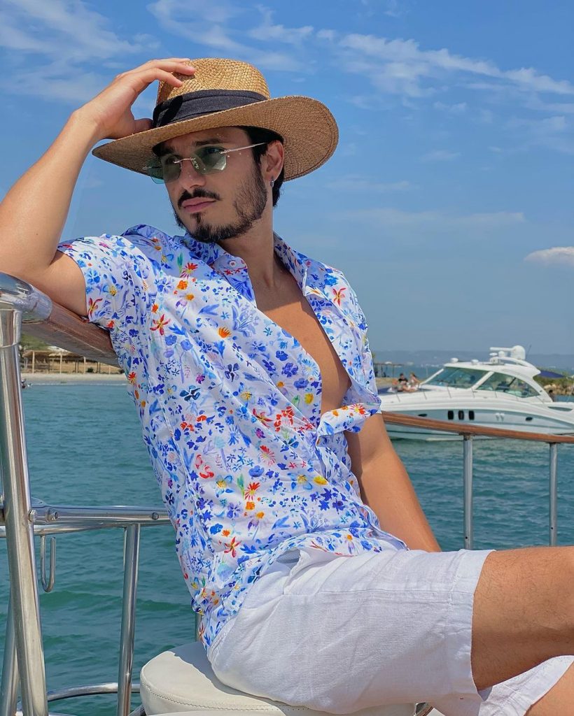 Pipe Bueno se goza su vida de papá con Máximo Si hay una etapa en la vida de Pipe Bueno que lo ha hecho sentir pleno, es esta que está disfrutando en la actualidad, donde goza de prestigio en la música popular, está felizmente casado con Luisa Fernanda W, triunfa como empresario y se goza los primeros años de vida de su hijo Máximo.