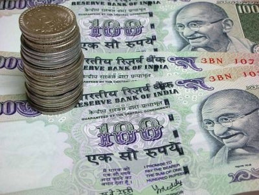 Joven vendió a su esposa para comprar celular y comida En&nbsp;Odisha, India, un&nbsp;joven de 17 años&nbsp;vendió a su esposa, de 26 años, por 2.400 dólares, cerca de&nbsp;9 millones de pesos colombianos. El hombre utilizó el dinero que recibió en un nuevo&nbsp;teléfono móvil y comida.