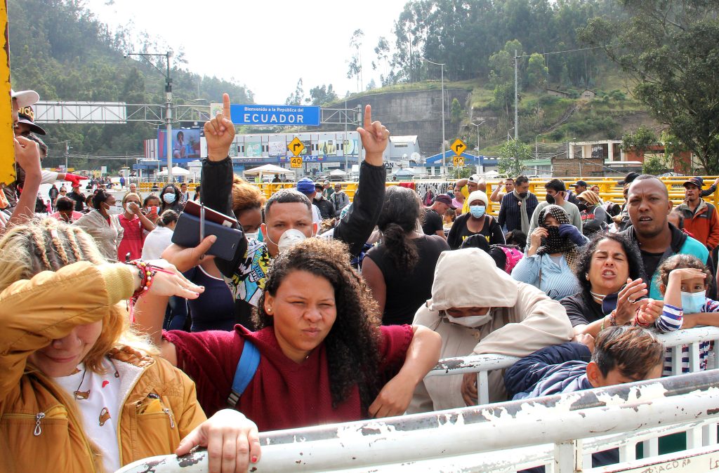 El primero de diciembre la frontera con Ecuador se va a volver a abrir Durante la reunión del presidente de la República, Iván Duque Márquez, y su homólogo de Ecuador, Guillermo Lasso, se tomó la decisión de reabrir la frontera terrestre entre ambos países el próximo primero de diciembre.