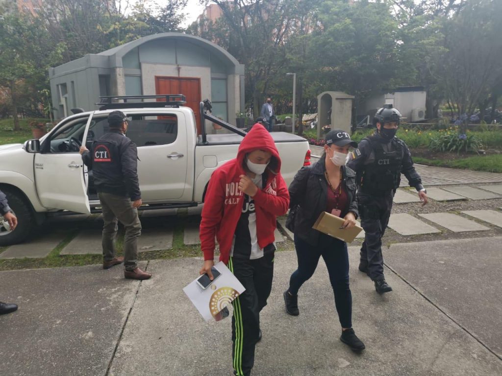 Niegan libertad del patrullero Rodríguez por vencimiento de términos 1 Niegan libertad del patrullero Rodríguez por vencimiento de términos El Juez 42 de Control de Garantías de Bogotá negó la libertad por vencimiento de términos del patrullero de la Policía Harby Damián Rodríguez Díaz, investigado por la muerte del ciudadano Javier Humberto Ordóñez, ocurrida el 9 de septiembre de 2020 en Bogotá.