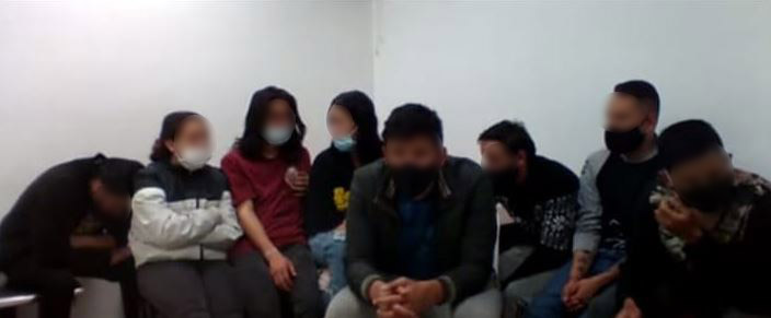 A la cárcel presuntos integrantes de la 'Primera Línea Engativá' 3 A la cárcel presuntos integrantes de la 'Primera Línea Engativá' Tras un trabajo conjunto entre la Fiscalía General de la Nación y la Policía Nacional se dio a conocer este viernes la judicialización de 13 personas señaladas de pertenecer presuntamente a la 'Primera línea - Engativá'