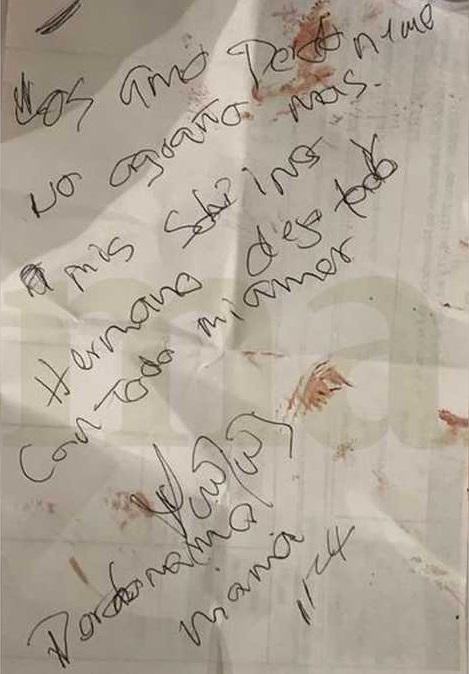 Pistas que indican que lo del famoso estilista sería homicidio 2 Pistas que indican que lo del famoso estilista sería homicidio La noticia de muerte del estilista Mauricio Leal y su madre, Marleny Hernández Tabares, conocida el pasado lunes 22 de noviembre, conmovió al mundo del entretenimiento, con el que Leal tenía vínculos muy fuertes.