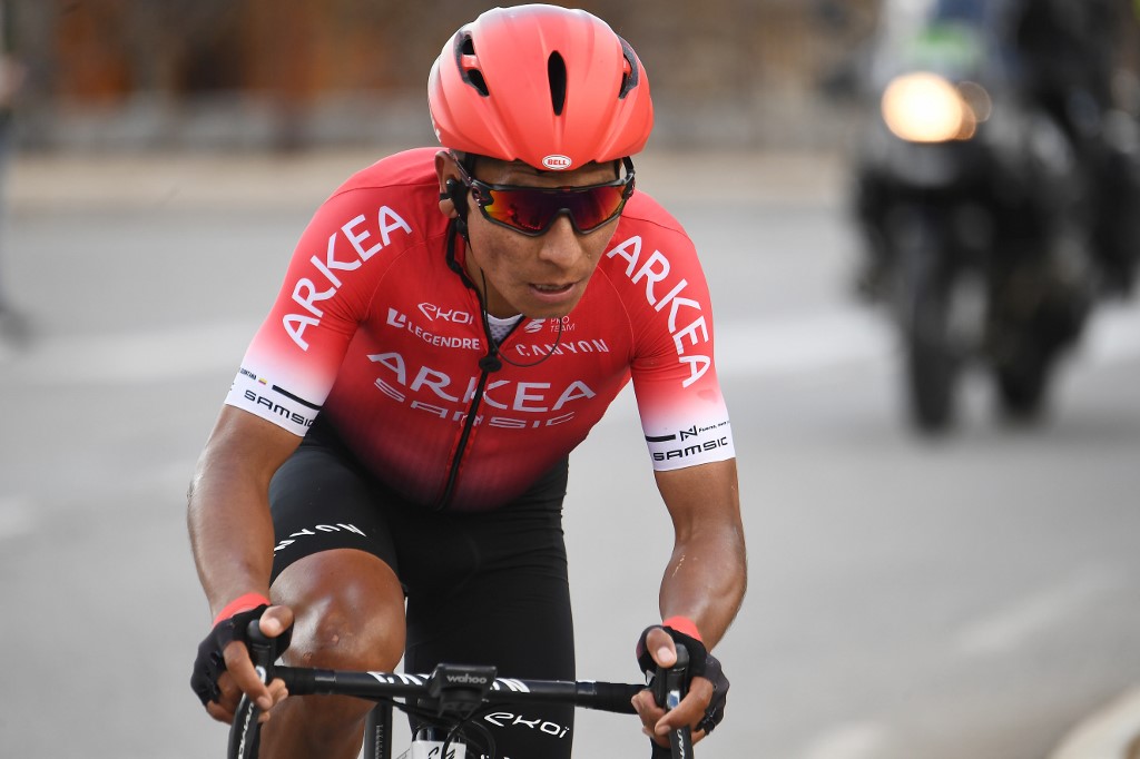 Nairo deja abierta la posibilidad de ser operado de nuevo A finales del año pasado el experimentado ciclista Nairo Quintana tuvo que ser sometido a una doble cirugía de rodilla que le imposibilitó tener una destacada temporada en 2021. Lo más preocupante del asunto es que podría ser operado de nuevo.