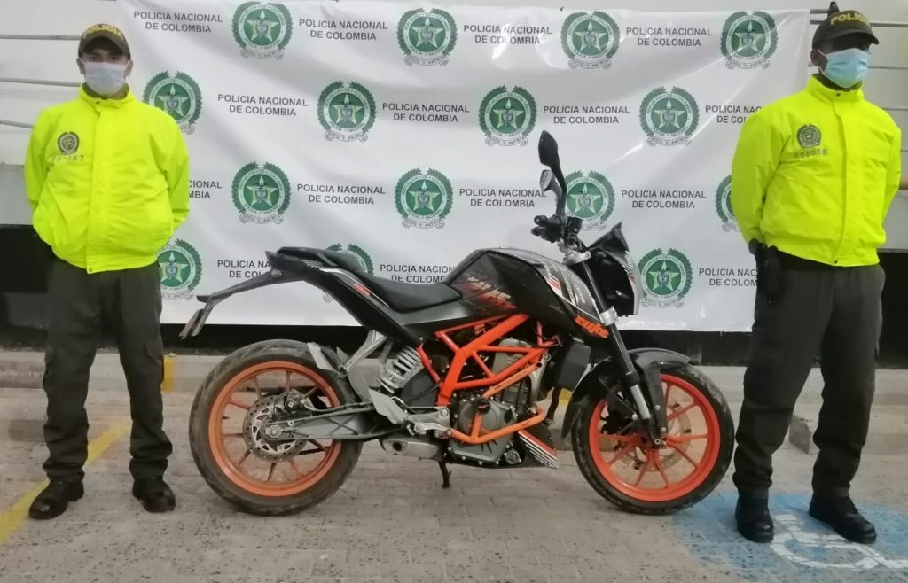 Policía logró resultados en operativo sorpresa en barrio Danubio 3 Policía logró resultados en operativo sorpresa en barrio Danubio La Policía Metropolitana de Soacha hizo un operativo relámpago en las ´últimas horas en su plan de consolidación de la seguridad y convivencia ciudadana.