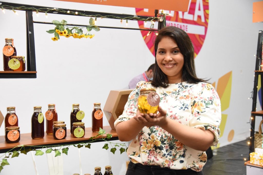 Feria virtual gratuita para emprendedores Este fin de semana se realizará el ‘Black weekend’, una jornada comercial a nivel mundial y en la que varias marcas del país estarán con sus ofertas listas para los colombianos.
