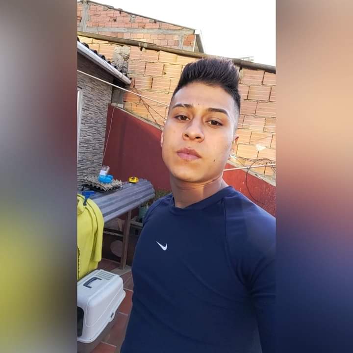 Gatilleros acabaron a bala con Diego en Balmoral Norte 2 Gatilleros acabaron a bala con Diego en Balmoral Norte En los suburbios del barrio Balmoral Norte, en Usaquén, un asesinato nocturno sembró el temor y el desconcierto tras la muerte violenta de un joven de 23 años, mejor conocido como ‘Negro’, quien era habitante del sector. Varios disparos anunciaron la tragedia cuando despuntaba la noche del domingo y ahora investigan por qué le arrebataron la vida a este muchacho.