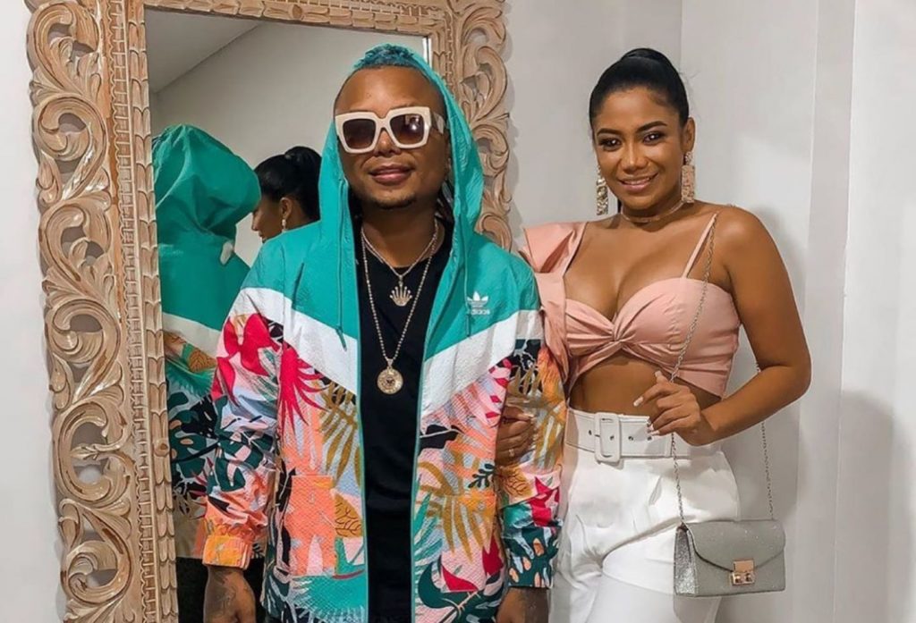 Yuranis León, agradecida con Dios tras salvarse en accidente La cantante y esposa de Mister Black se refirió a cómo se siente luego de resultar lesionada en el percance vial que ocurrió en Turbaco. Yuranis León se siente agradecida por conservar su salud tras protagonizar un impactante accidente de tránsito en la mañana de este domingo, cuando un bus se volcó en la Troncal de Occidente, muy cerca del peaje de Turbaco.