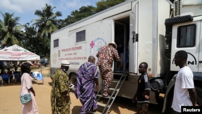 Países de Europa prohíben la entrada de viajeros africanos Una nueva&nbsp;variante&nbsp;del coronavirus detectada en Sudáfrica, aparentemente muy contagiosa, provocó que varios países europeos, donde la pandemia se recrudece desde hace semanas, decidieran este viernes cerrar sus puertas a los viajeros procedentes de varios Estados del sur de África.