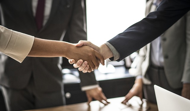 Google Activate le ayuda a hacer una hoja de vida poderosa Por estos días las empresas están buscando personas que puedan cubrir sus vacantes de empleo, y sin duda, los talentos más destacados son los que se quedan con las mejores opciones, pero todo parte de una buena hoja de vida y de saber buscar en el lugar indicado.