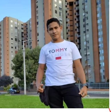 La historia del vigilante asesinado en un atraco en Suba 1 La historia del vigilante asesinado en un atraco en Suba En medio del dolor que invade su pecho tras la pérdida de su hermano, todo a manos de un desalmado criminal, Luis Alfonso Arias Salcedo está dejando a un lado su luto para ponerle frente al asesinato de su ser querido, un joven identificado como Harold Salcedo Salcedo, a quien un delincuente le arrebató la vida.