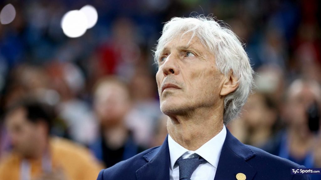 José Pékerman fue confirmado como nuevo técnico de Venezuela Lo que se especulaba desde hace unos días acaba de confirmarse este martes, el técnico argentino José Néstor Pékerman tomará las riendas de la Selección de Venezuela.