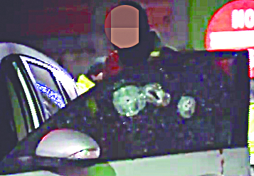 Lo balearon con arma traumática en el barrio Danubio Azul 1 Lo balearon con arma traumática en el barrio Danubio Azul Un misterioso atentado a bala desoló las calles del barrio Danubio Azul la noche de este lunes. Tras un impactante tiroteo protagonizado por una motocicleta y un vehículo gris, un joven de 23 años resultó gravemente herido.