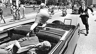 No hay claridad sobre muerte del presidente Kennedy 2 No hay claridad sobre muerte del presidente Kennedy Dando cumplimiento a un fallo de 1992, el presidente de los Estados Unidos, Joe Biden, publicó este miércoles 1.500 archivos relacionados con la investigación por el asesinato del presidente John F. Kennedy.