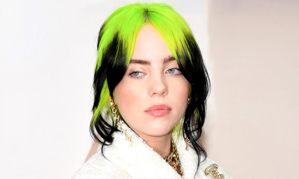 Artista reveló que ver porno a temprana edad le dañó la vida 1 Artista reveló que ver porno a temprana edad le dañó la vida La cantante estadounidense Billie Eilish, quien adquirió fama cuando tan solo tenía 13 años con su álbum 'Ocean Eyes', reveló recientemente que haber visto pornografía a una temprana edad le afectó su vida.