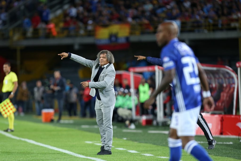 En El Campín, Millos recibe a Alianza con la misión de ganar 4 En El Campín, Millos recibe a Alianza con la misión de ganar La ventaja que ofrecen los cuadrangulares de la Liga es que por una derrota un equipo no se puede dar por eliminado; al contrario, aún tiene posibilidades de revertir el mal momento y meterse en la pelea por un cupo a la final. A esa idea se aferra Millonarios.