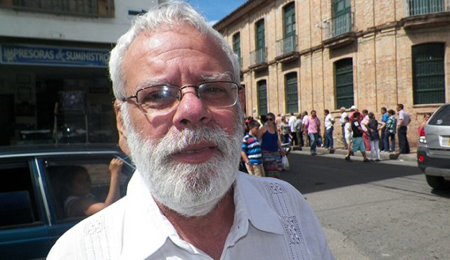 En los primeros 11 meses de 2021 asesinaron a 130 líderes sociales La Defensoría del Pueblo denunció este jueves, en el marco del Día Internacional de las Personas Defensoras de Derechos Humanos que en los primeros 11 meses de 2021, 130 líderes sociales han sido asesinados en el país. De los cuales 111 fueron hombres y 19 mujeres.