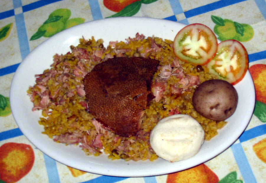 Por aumento en precio del cerdo, la lechona está por las nubes Varias comidas que son típicas de diciembre, como el buñuelo y la natilla han subido sus precios, y parece que la lechona no se queda atrás.