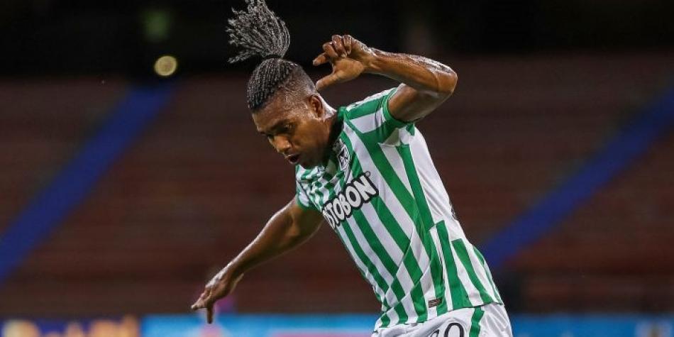 Este es el 11 ideal del fútbol colombiano en 2021 5 Este es el 11 ideal del fútbol colombiano en 2021 Para el fútbol, este 2021 ya terminó y durante todo el año hubo grandes protagonistas que se robaron el show y los reflectores por su alto rendimiento, cifras y actuaciones en los diferentes clubes de la Liga colombiana. Además, marcaron la diferencia y le dieron ‘caché’ al torneo.