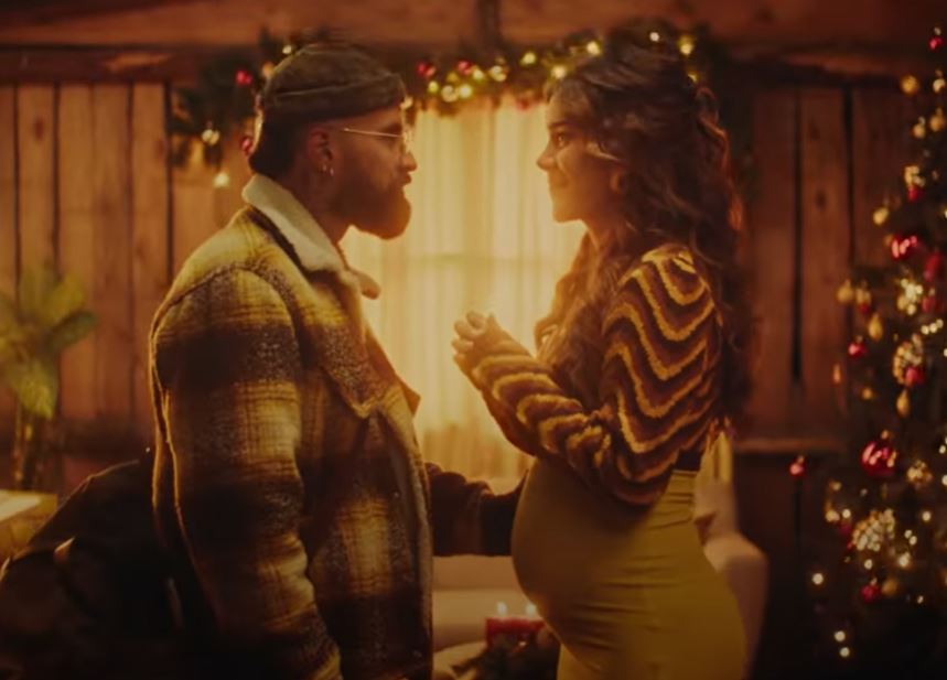'Att: Amor', la canción con la que Greeicy y Mike Bahía confirman embarazo Greeicy Rendón y Mike Bahía confirmaron en las últimas horas que iniciarán una nueva etapa de su vida como pareja, sin dejar todos sus planes profesionales, pues confirmaron que serán papás.