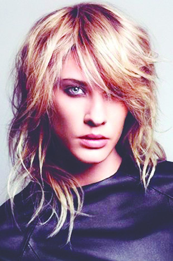 Cortes de cabello para Este fin de año Se está acabando el año y muchas mujeres quieren un cambio drástico en su look y qué mejor que hacerlo en el cabello, que muchas veces es el que habla de nuestra personalidad y estilo.