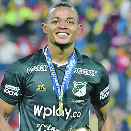 Lo mejor del año en la Liga Una temporada más del fútbol profesional colombiano llegó a su fin y fue un largo calendario lleno de emociones, momentos alegres, tristezas y un sinfín de episodios que seguro marcarán nuevos momentos dorados en la historia del balompié en nuestro país.