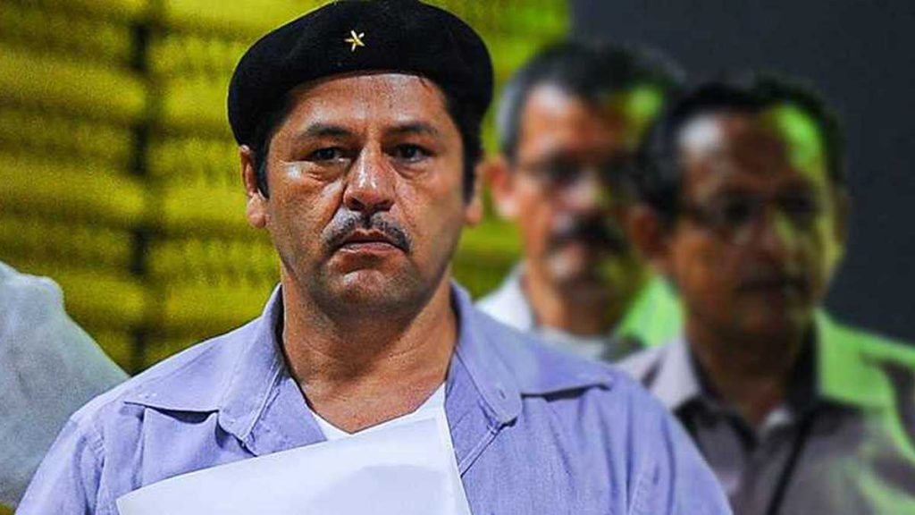 El prontuario y las atrocidades detrás de alias 'Romaña' 10 El prontuario y las atrocidades detrás de alias 'Romaña' Los golpes a las disidencias de las Farc parecen no detenerse. Esta mañana se dio a conocer que, presuntamente, en las mismas circunstancias en las que habría fallecido el líder guerrillero alias 'El ´Paisa’, también se dio de baja a Henry Castellanos, alias ‘Romaña’, cabecilla de la dirección nacional de la 'Segunda Marquetalia’.