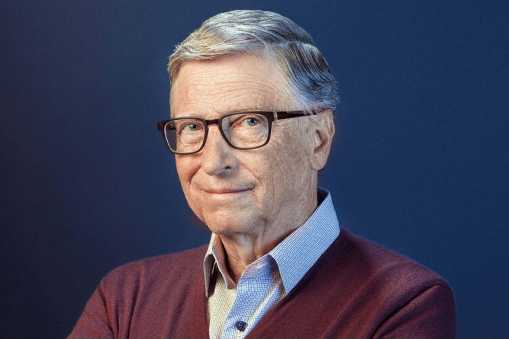 “La pandemia puede terminar en 2022” Aunque Bill Gates es bien conocido como el genio detrás de Microsoft, una de las empresas líderes de tecnología, también resulta que, basado en la situación actual, este millonario suele lanzar pronósticos para el Año Nuevo. por increíble que parezca, este genio le pega a sus pronósticos, pille pues.