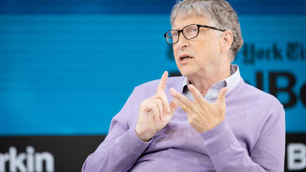 “La pandemia puede terminar en 2022” 1 “La pandemia puede terminar en 2022” Aunque Bill Gates es bien conocido como el genio detrás de Microsoft, una de las empresas líderes de tecnología, también resulta que, basado en la situación actual, este millonario suele lanzar pronósticos para el Año Nuevo. por increíble que parezca, este genio le pega a sus pronósticos, pille pues.
