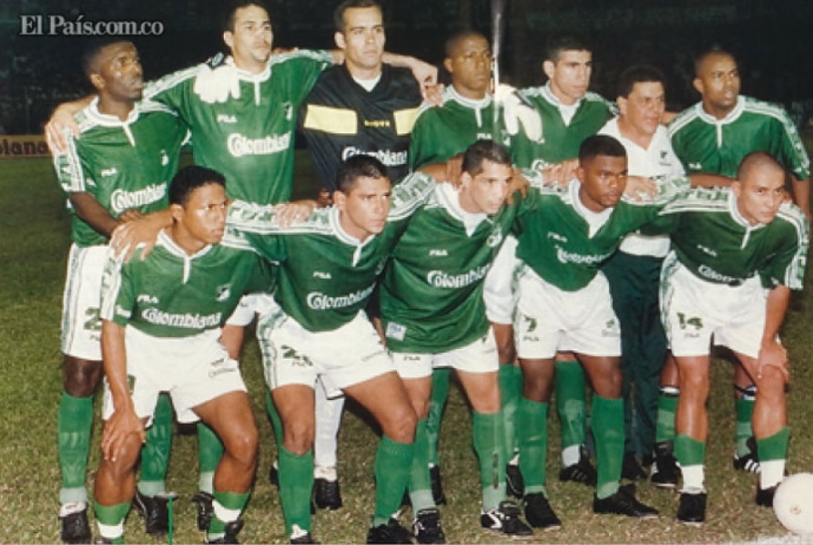 Dudamel, campeón con el Cali como jugador y ahora como D.T. Pasarían 24 años para que el venezolano Rafael Dudamel, aquel arquero que se coronó campeón con&nbsp;Deportivo Cali&nbsp;en 1998, volviera a saborear un título con el equipo verdiblanco, esta vez, como director técnico.
