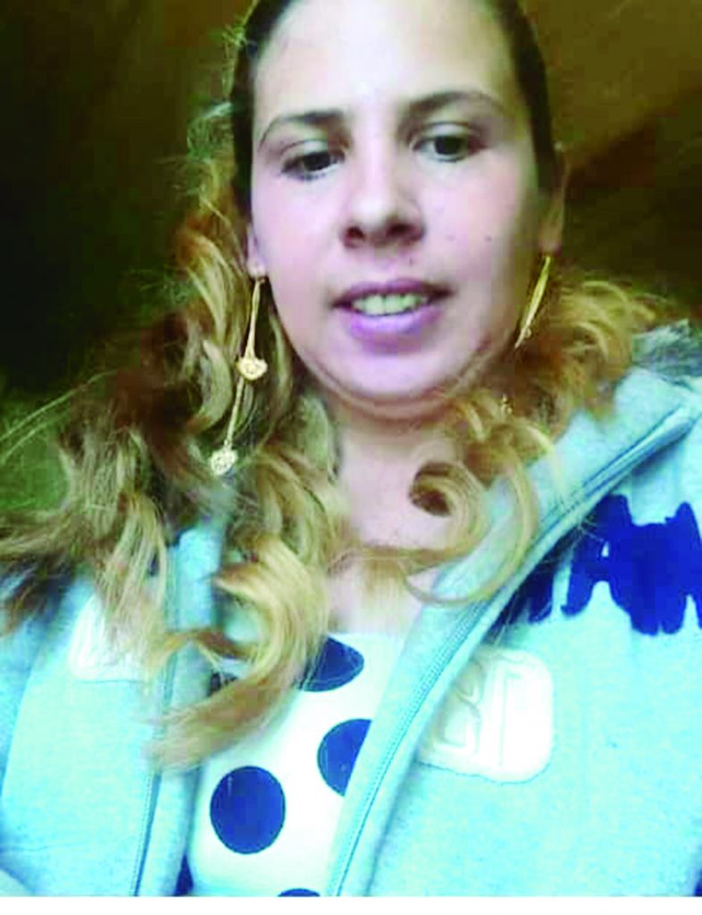 ¡Misteriosa desaparición! 47 días sin saber de Abel y Yelani A Abel Noé Rivera y a su novia Yelani Puente parece como si se los hubiera tragado la tierra. Desde el pasado 16 de octubre los familiares de esta pareja no tienen noticias de ellos y la única luz de esperanza que tienen hasta hoy es que ninguno de los cadáveres que han llegado a la morgue de Medicina Legal se parece al de estos jóvenes.
