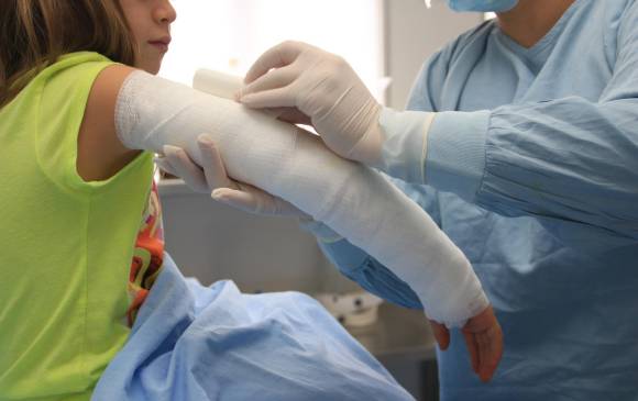 ¿Cómo van las cifras de quemados por pólvora en Colombia? El último boletín emitido por el Instituto Nacional de Salud (INS), entre el 1 y 18 de diciembre se han reportado 337 personas lesionadas a causa del mal uso de la pólvora, lo que representa una variación del 4,53 % frente al mismo periodo del año pasado.