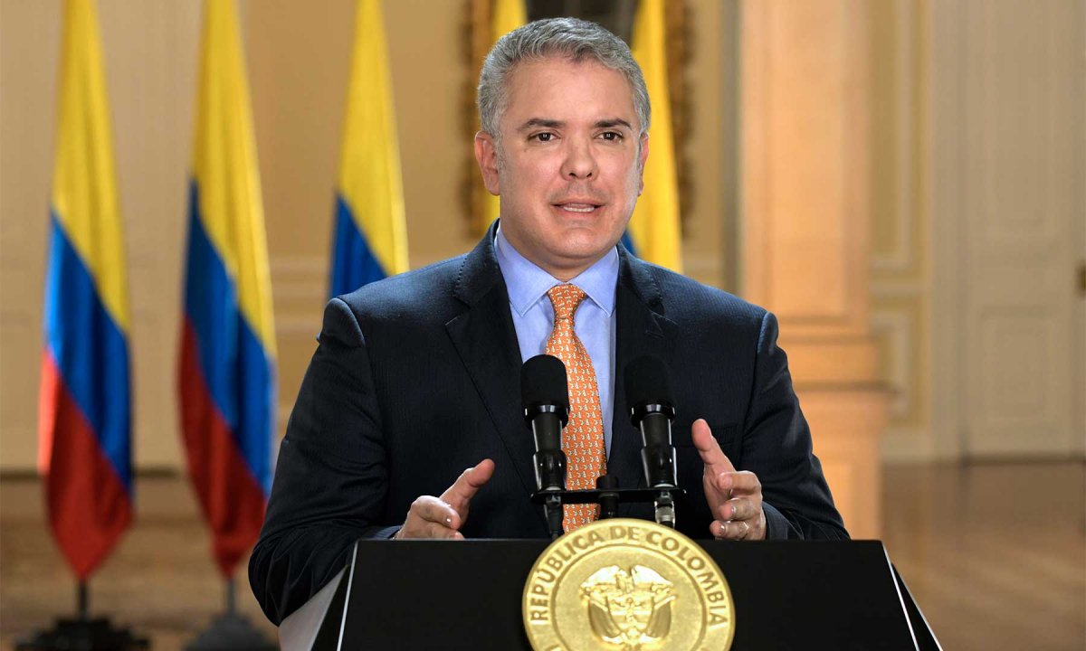 El sistema electoral es confiables: Duque A unas horas de las elecciones legislativas, el Presidente Iván Duque invitó a los colombianos a que “salgan pacíficamente a manifestarnos en las urnas” y defendió el sistema electoral “porque es un sistema confiable”.