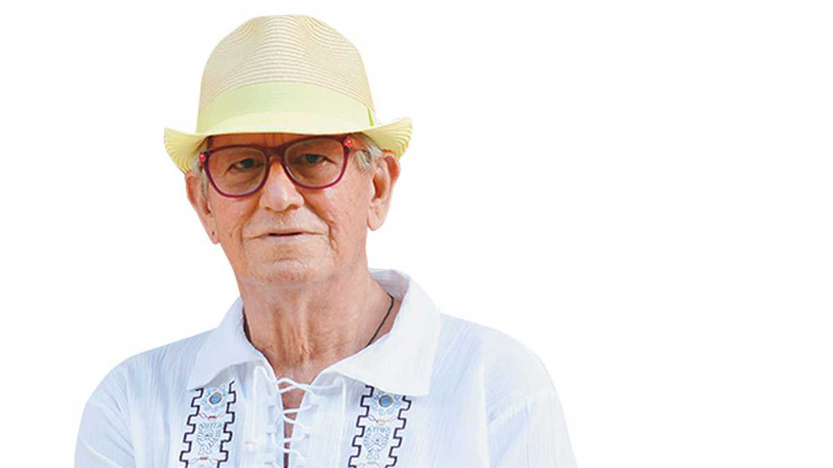 Falleció el recordado periodista de deportes Andrés Salcedo 1 Falleció el recordado periodista de deportes Andrés Salcedo A los 81 años falleció el reconocido periodista Andrés Salcedo. Fue un gran narrador de fútbol que hizo carrera en Alemania y le imprimió calidad y estilo al periodismo deportivo colombiano. Fue, además, un destacado escritor.
