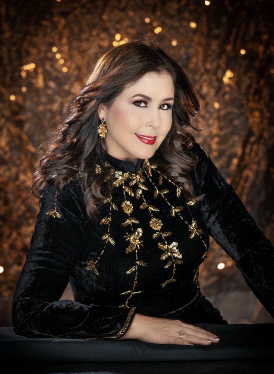 Arelys Henao se retirará de la música para dedicarle su vida a Dios Arelys Henao, la reconocida cantante de música popular manifestó que está en su planes cantar para Dios.
