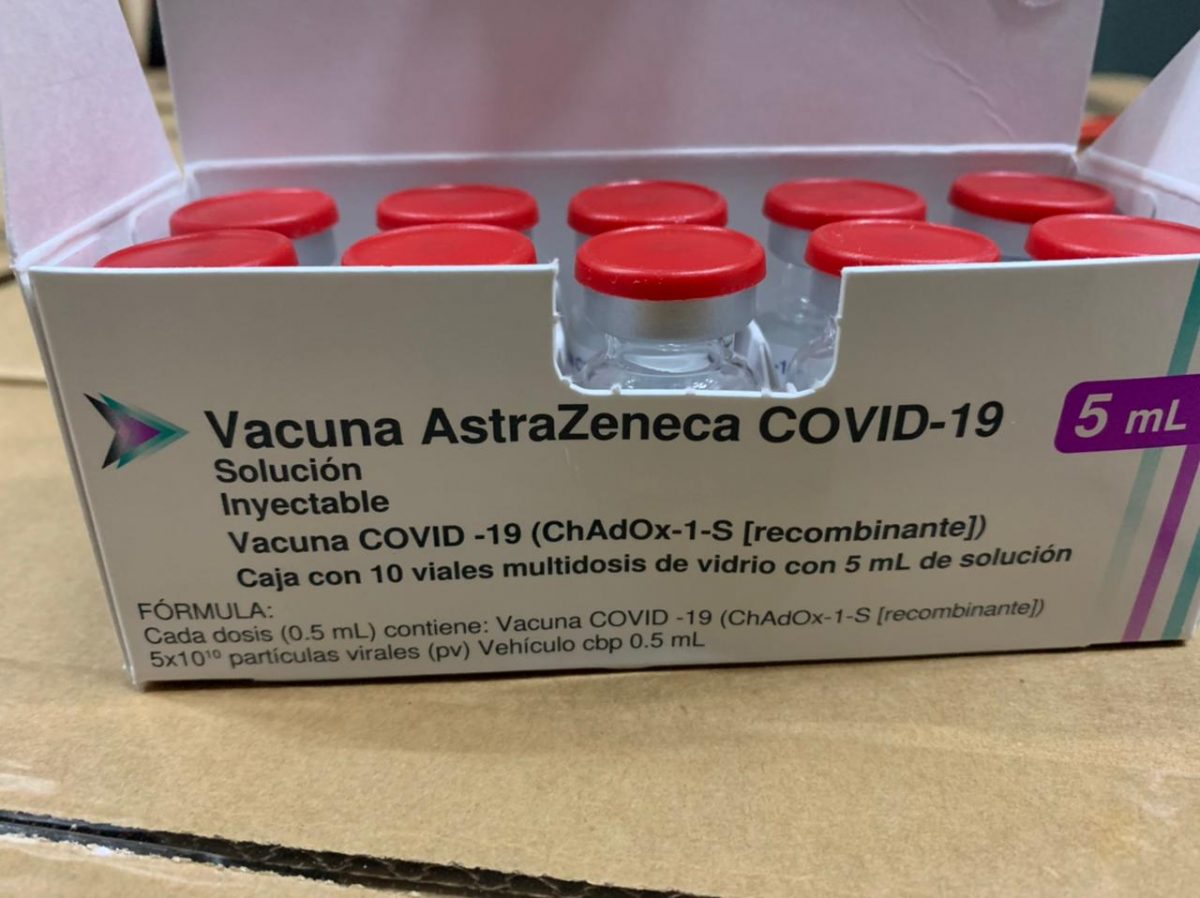 Se agotaron en Bogotá vacunas de AstraZeneca, y las de Pfizer y Moderna son limitadas Ante la masiva asistencia de personas a los puntos de vacunación contra el COVID-19 en toda la ciudad durante las últimas semanas, la Secretaría de Salud acaba de anunciar que en este momento Bogotá no cuenta con biológicos del laboratorio anglo sueco AstraZeneca.