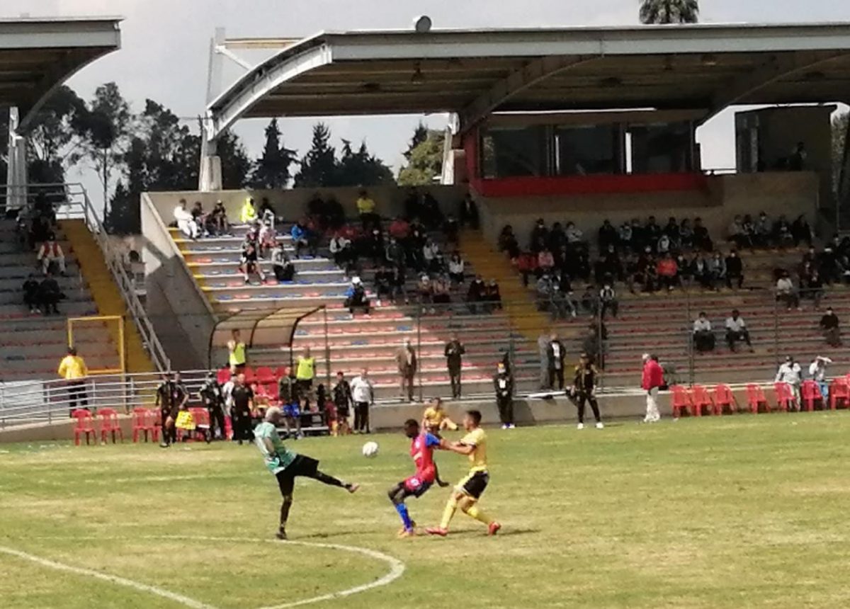 Continúa la disputa por el título del Torneo del Olaya Catalogado como el torneo aficionado más importante del país, tras su inicio el 19 de diciembre en su versión número 62, continúa cautivando a sus aficionados y seguidores del balompié.&nbsp;