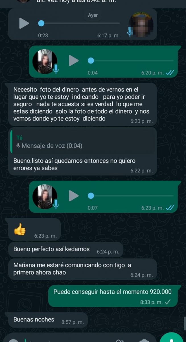 Capturan a dos pillos que extorsionaban a una mujer en Bogotá con fotos íntimas 1 Capturan a dos pillos que extorsionaban a una mujer en Bogotá con fotos íntimas La Dirección Antisecuestro y Antiextorsión, a través del Gaula Bogotá, en articulación con la Fiscalía General de la Nación, capturó en las últimas horas a dos personas que estaban extorsionando a una mujer, pidiéndole dinero a cambio de no difundir información personal.