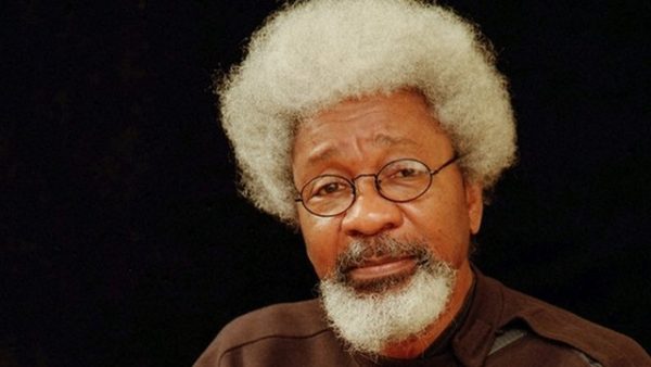 El Premio Nobel de Literatura invitado al Hay Festival de Cartagena 1 El Premio Nobel de Literatura invitado al Hay Festival de Cartagena El primer autor negro en recibir el Nobel de Literatura, Wole Soyinka, es uno de los invitados a la edición 2022 del Hay Festival Cartagena