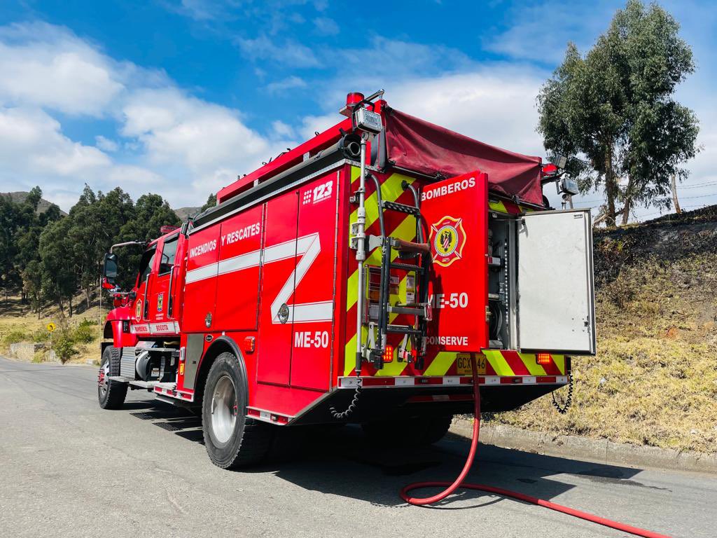 Incendio en fábrica de colchones de Soacha dejó millonarias pérdidas 1 Incendio en fábrica de colchones de Soacha dejó millonarias pérdidas En horas de la noche del viernes, se presentó un fuerte incendio en una fábrica de colchones ubicada en el municipio de Soacha (Cundinamarca).